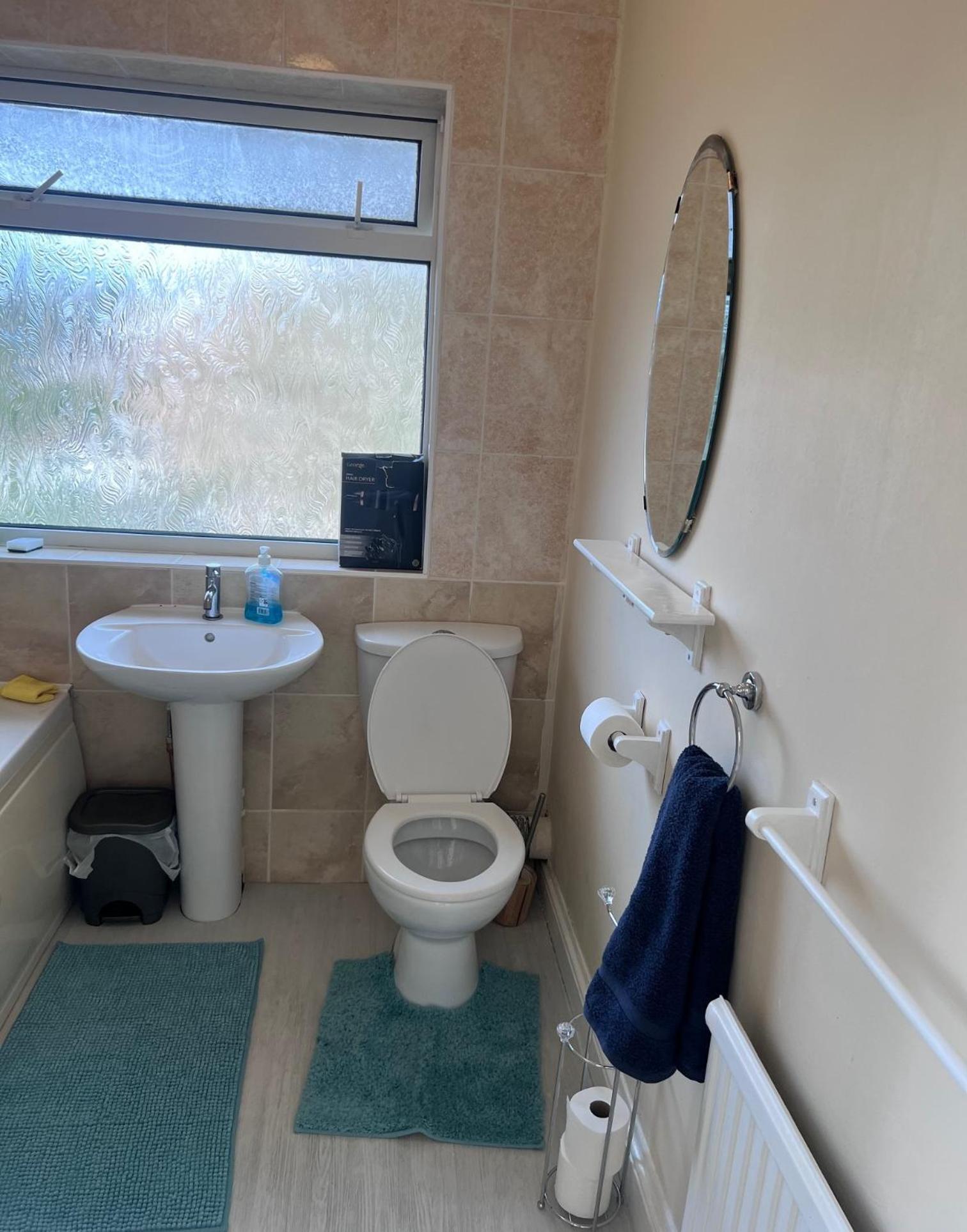 ניופורט פאגנל Newport Pagnel Guest House מראה חיצוני תמונה