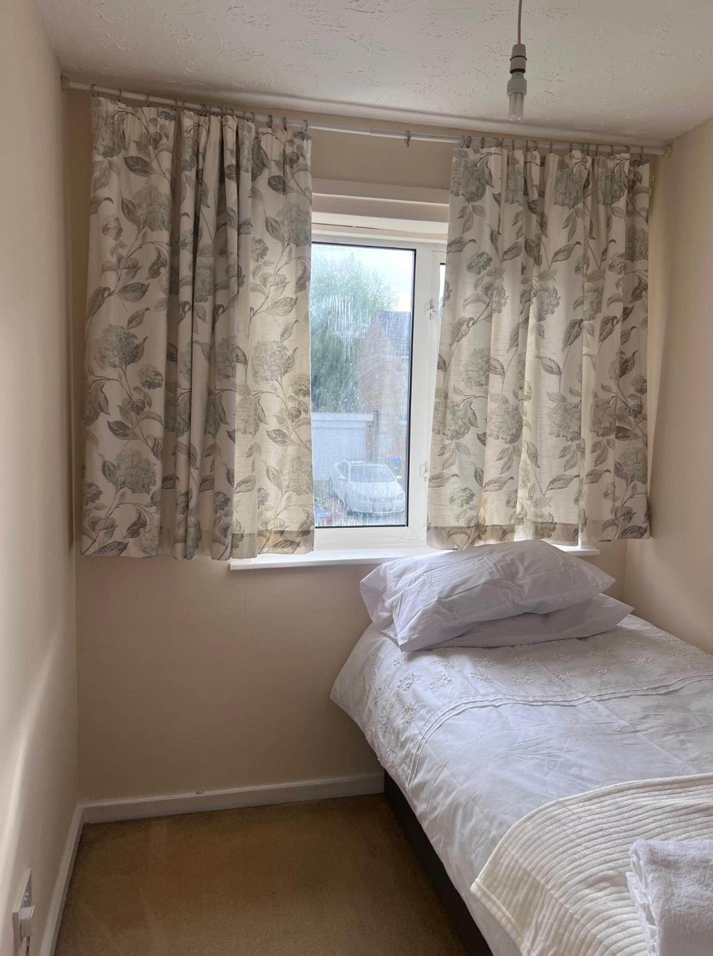 ניופורט פאגנל Newport Pagnel Guest House מראה חיצוני תמונה